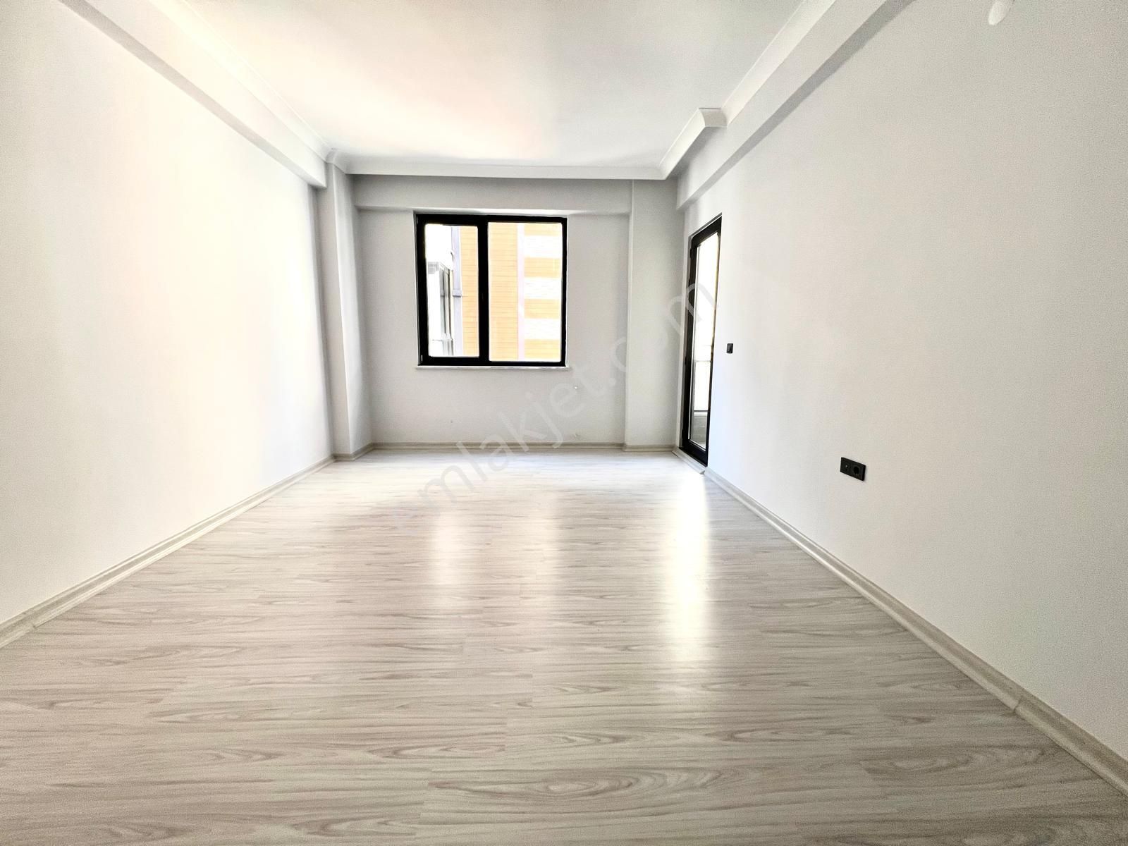 Cantan Emlaktan Sıfır 1+1 Lüks Tasarımlı Geniş Balkonlu Fırsat Daire - Görsel 7