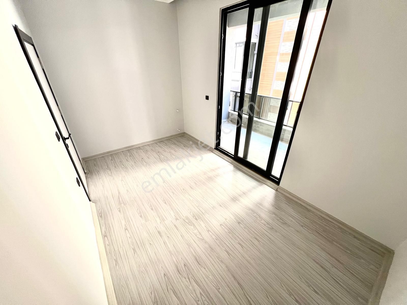 Cantan Emlaktan Sıfır 1+1 Lüks Tasarımlı Geniş Balkonlu Fırsat Daire - Görsel 14