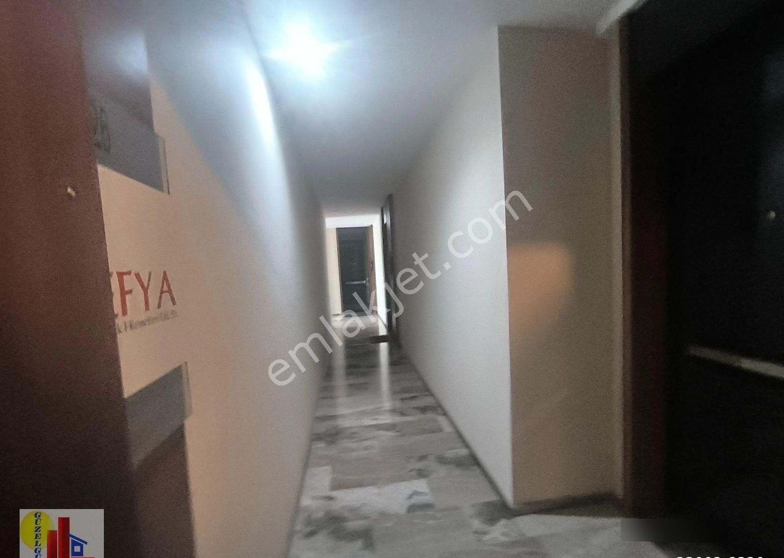 Mustafa Kemal Mahallesinde Ön Cepheli Şık Ofis - Görsel 11