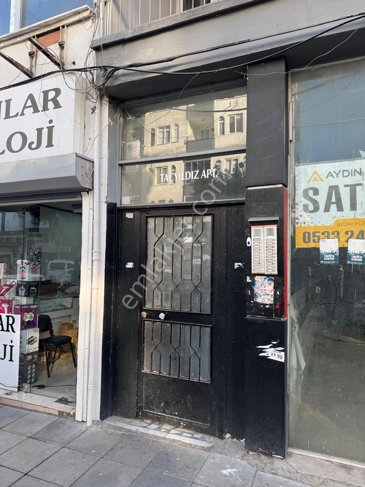 Ergünden Kiremithanede İstiklal Cd. Üzerinde Asansörlü 2+1 Daire - Görsel 27