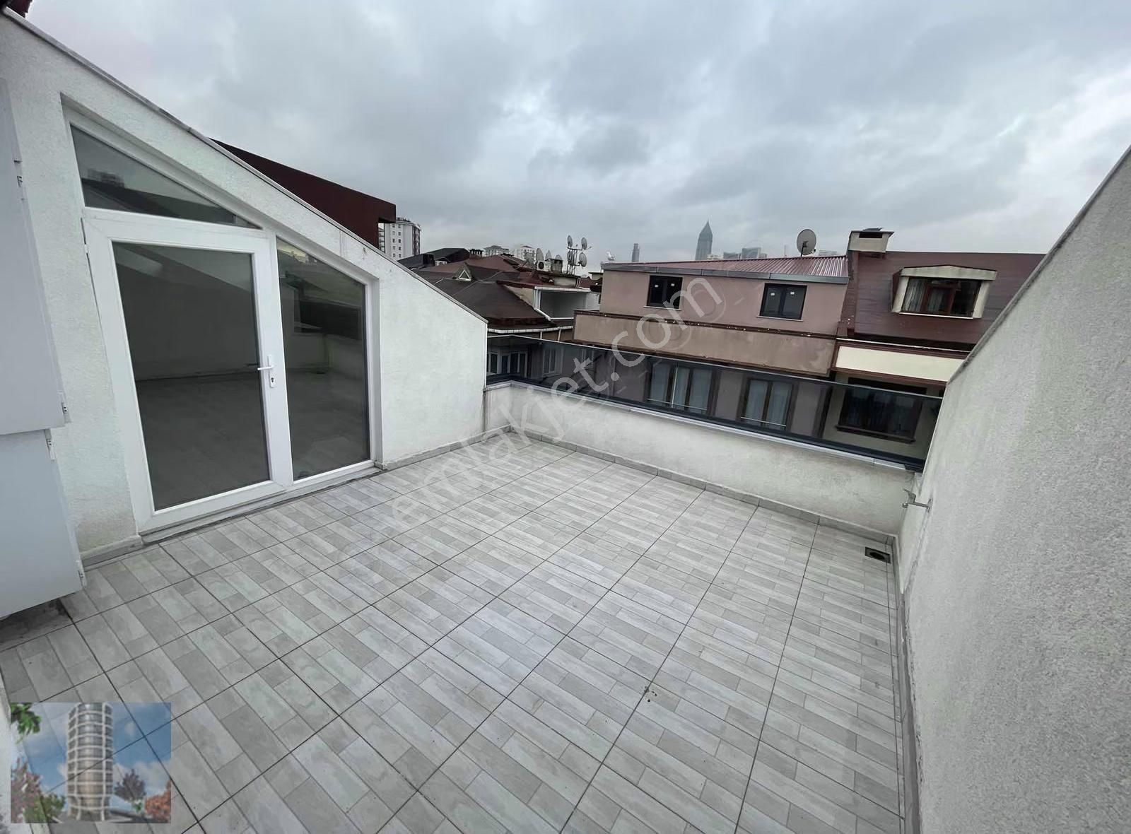 Cumhuriyet Mahallesi Yanyol'da Kiralık Geniş Teras Daire - Görsel 22