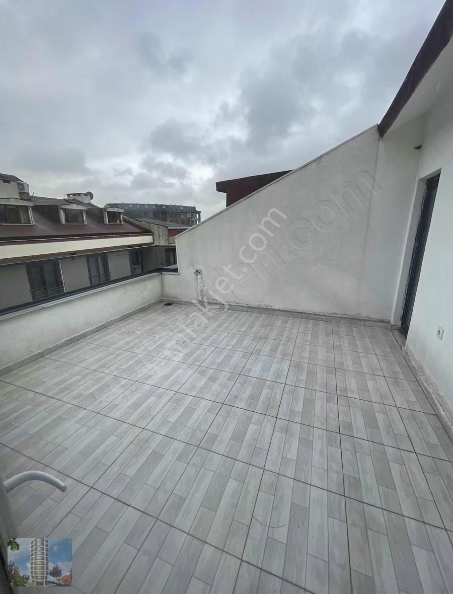 Cumhuriyet Mahallesi Yanyol'da Kiralık Geniş Teras Daire - Görsel 16