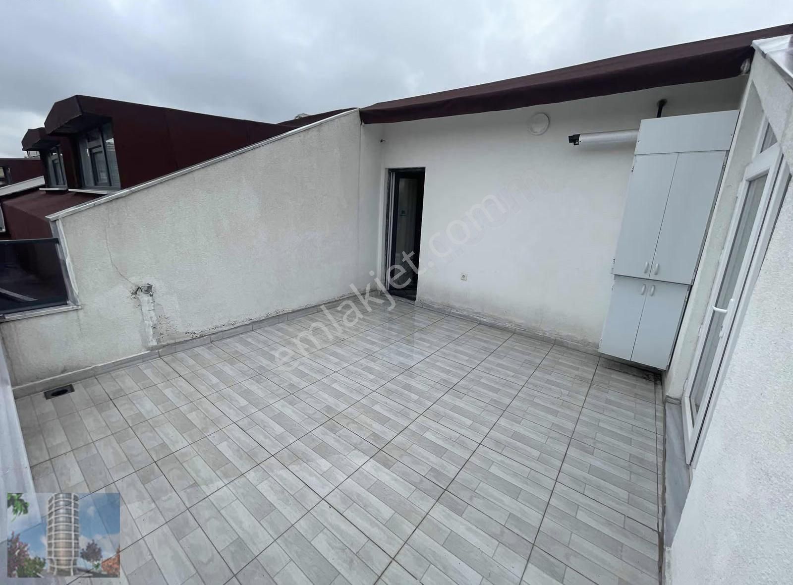 Cumhuriyet Mahallesi Yanyol'da Kiralık Geniş Teras Daire - Görsel 3