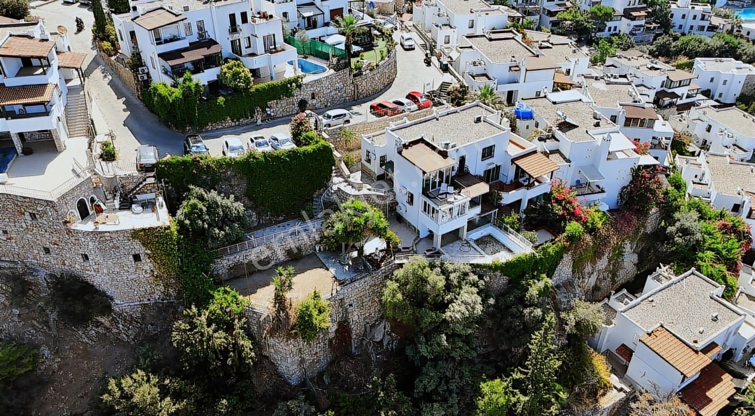 Bodrum Umurça Mevkiinde Kale Ve Deniz Manzaralı Müstakil Villa - Görsel 13