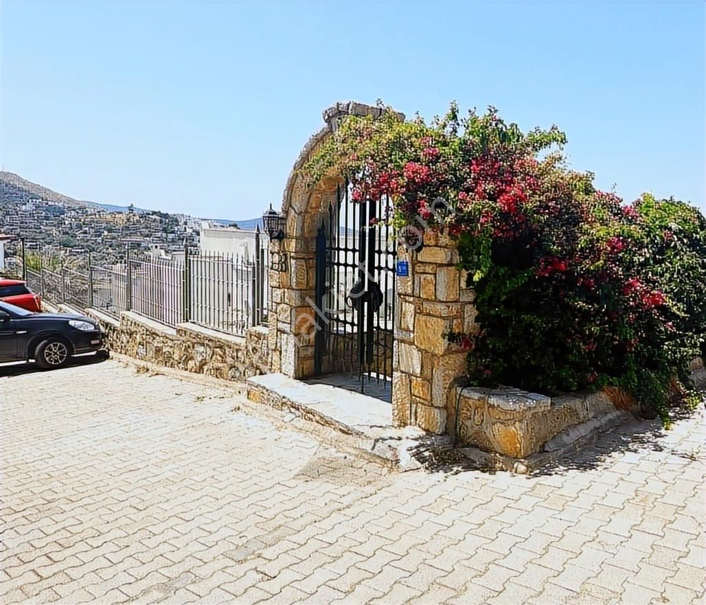 Bodrum Umurça Mevkiinde Kale Ve Deniz Manzaralı Müstakil Villa - Görsel 17