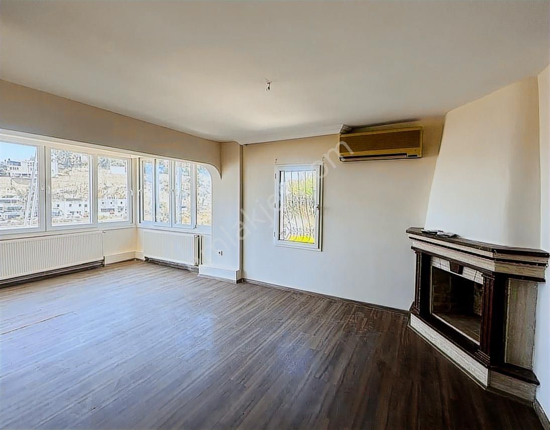 Bodrum Umurça Mevkiinde Kale Ve Deniz Manzaralı Müstakil Villa - Görsel 25