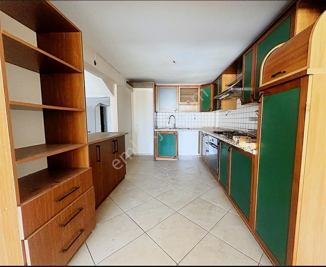 Bodrum Umurça Mevkiinde Kale Ve Deniz Manzaralı Müstakil Villa - Görsel 19