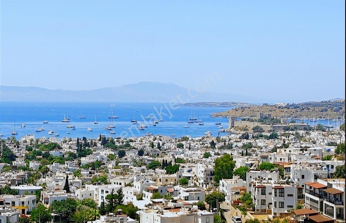 Bodrum Umurça Mevkiinde Kale Ve Deniz Manzaralı Müstakil Villa - Görsel 2