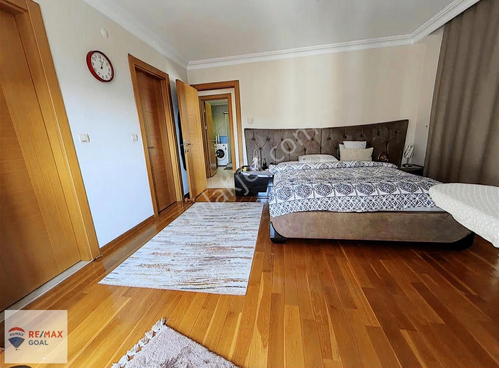 Beykoz'da Boğaz Ve Şehir Manzaralı Ferah 3,5+1 Net 140 M2 Daire - Görsel 9