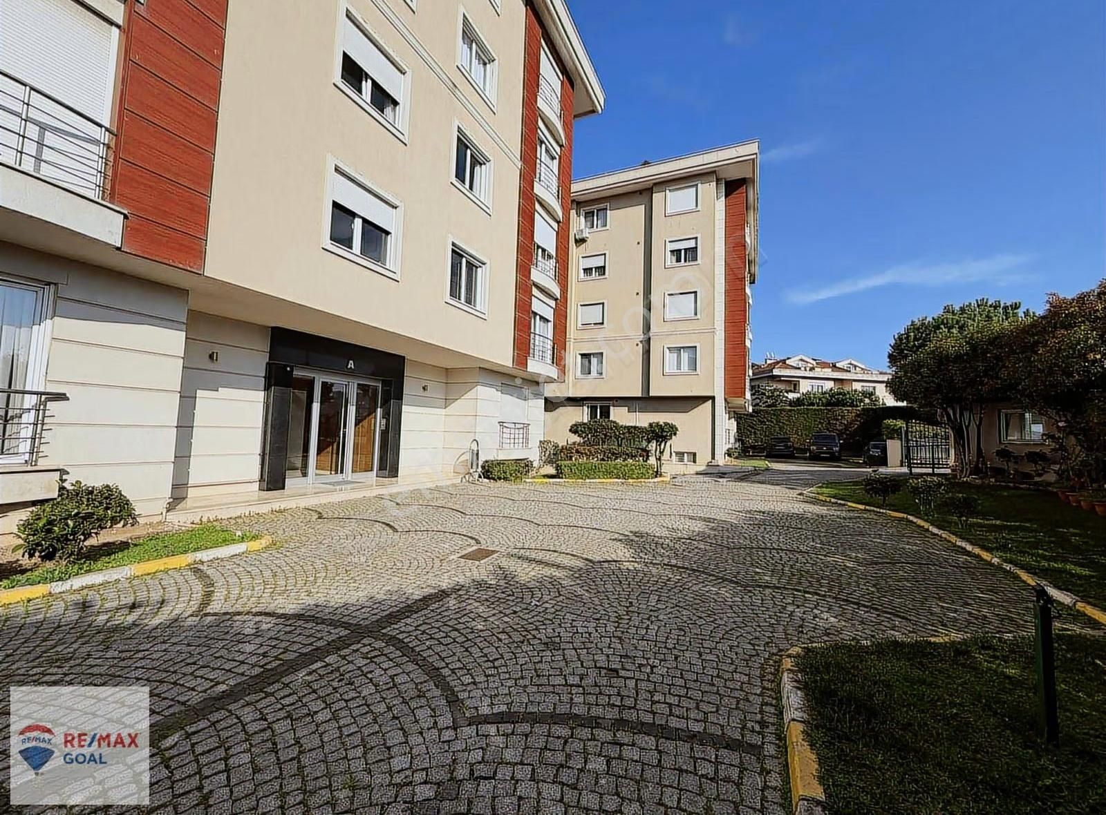 Beykoz'da Boğaz Ve Şehir Manzaralı Ferah 3,5+1 Net 140 M2 Daire - Görsel 10