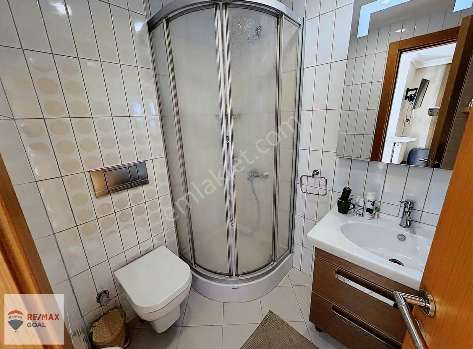 Beykoz'da Boğaz Ve Şehir Manzaralı Ferah 3,5+1 Net 140 M2 Daire - Görsel 12