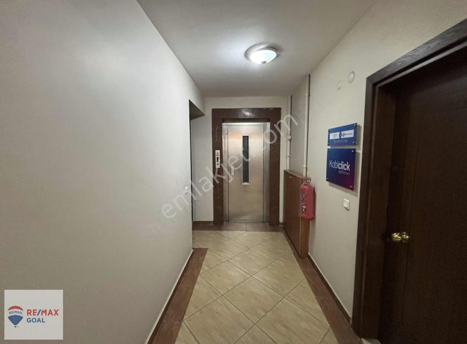 Eğitim Mahallesi İş Merkezleri İçinde Kiralık 1+0 Ofis - Görsel 9