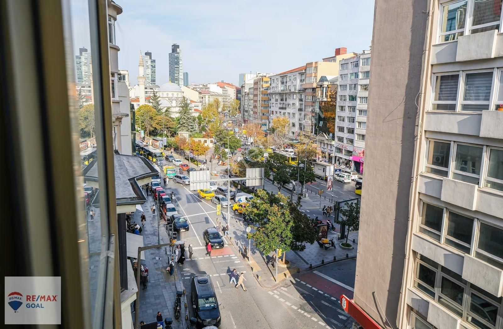 Remax Şirvan'dan Şişli'de Ana Cadde Üzerinde Satılık 3+1 Daire - Görsel 8
