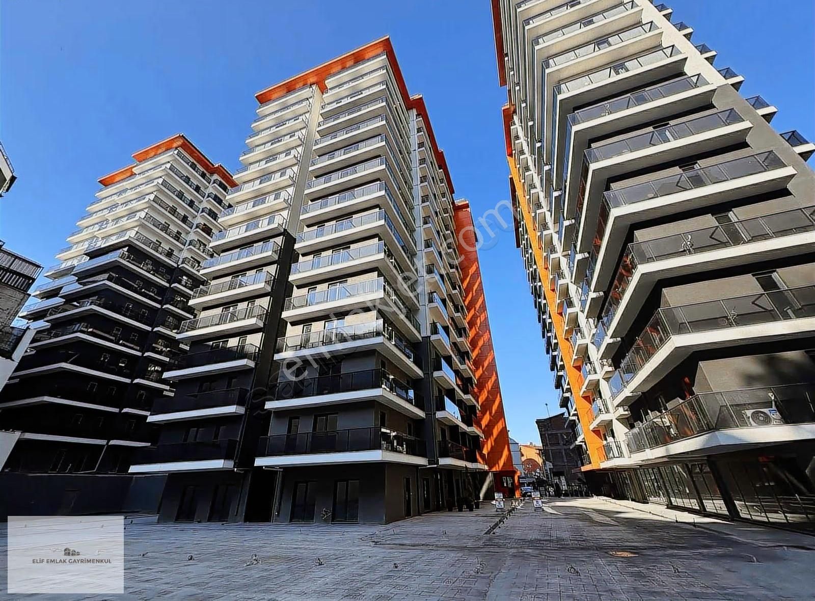 Elif Emlaktan Satılık 3+1 Daire