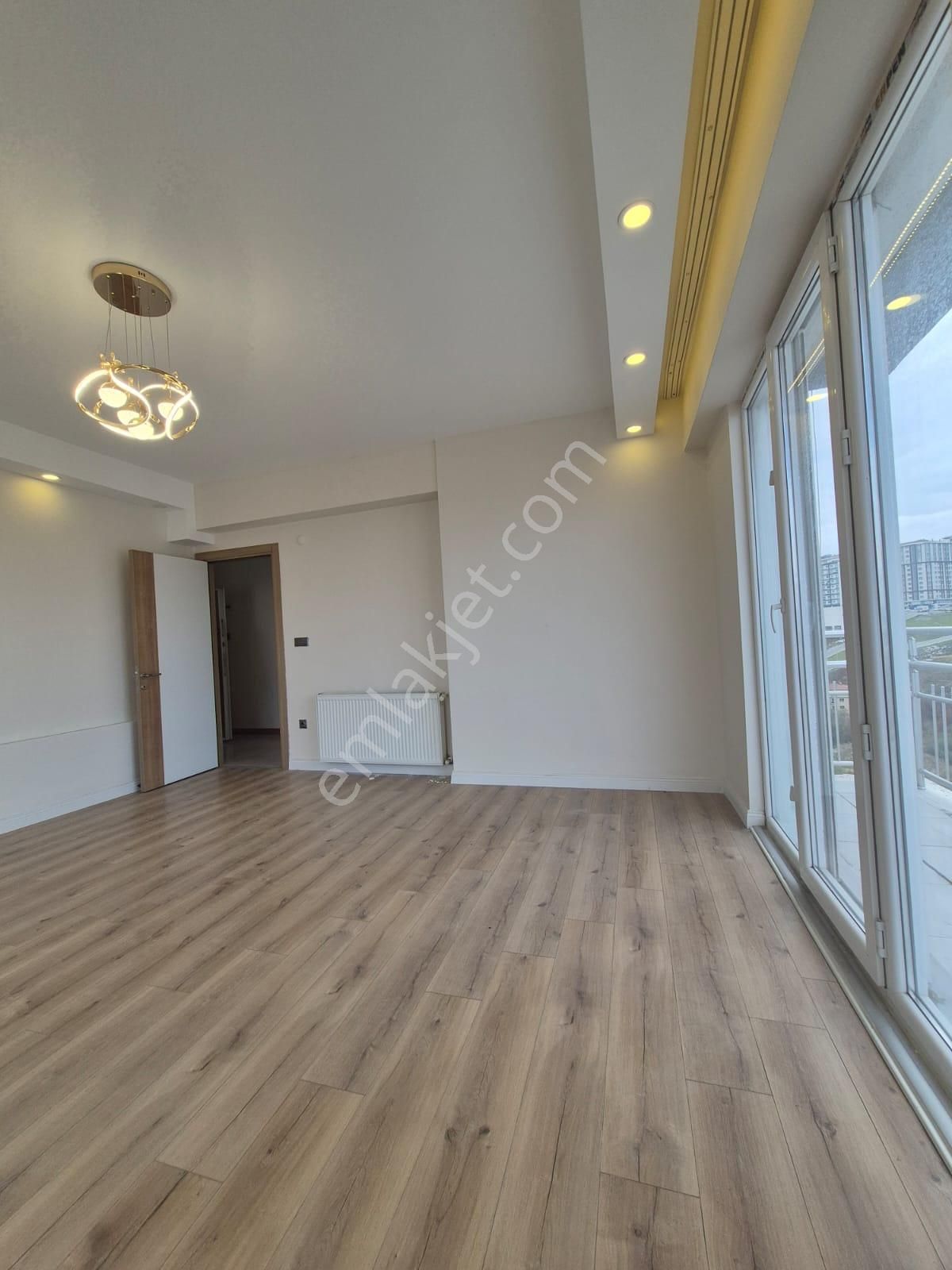 Metrobüsün Dibinde Acil Satılık Site İçerisinde 2+1 - Görsel 6