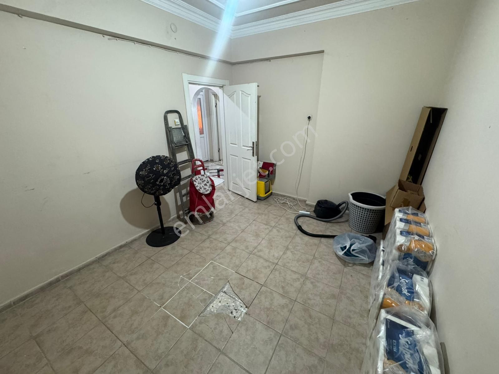 Ergün'den Gmk Üzerinde Ara Kat Fırsat Gerçek 3+1 Satılık Daire - Görsel 9