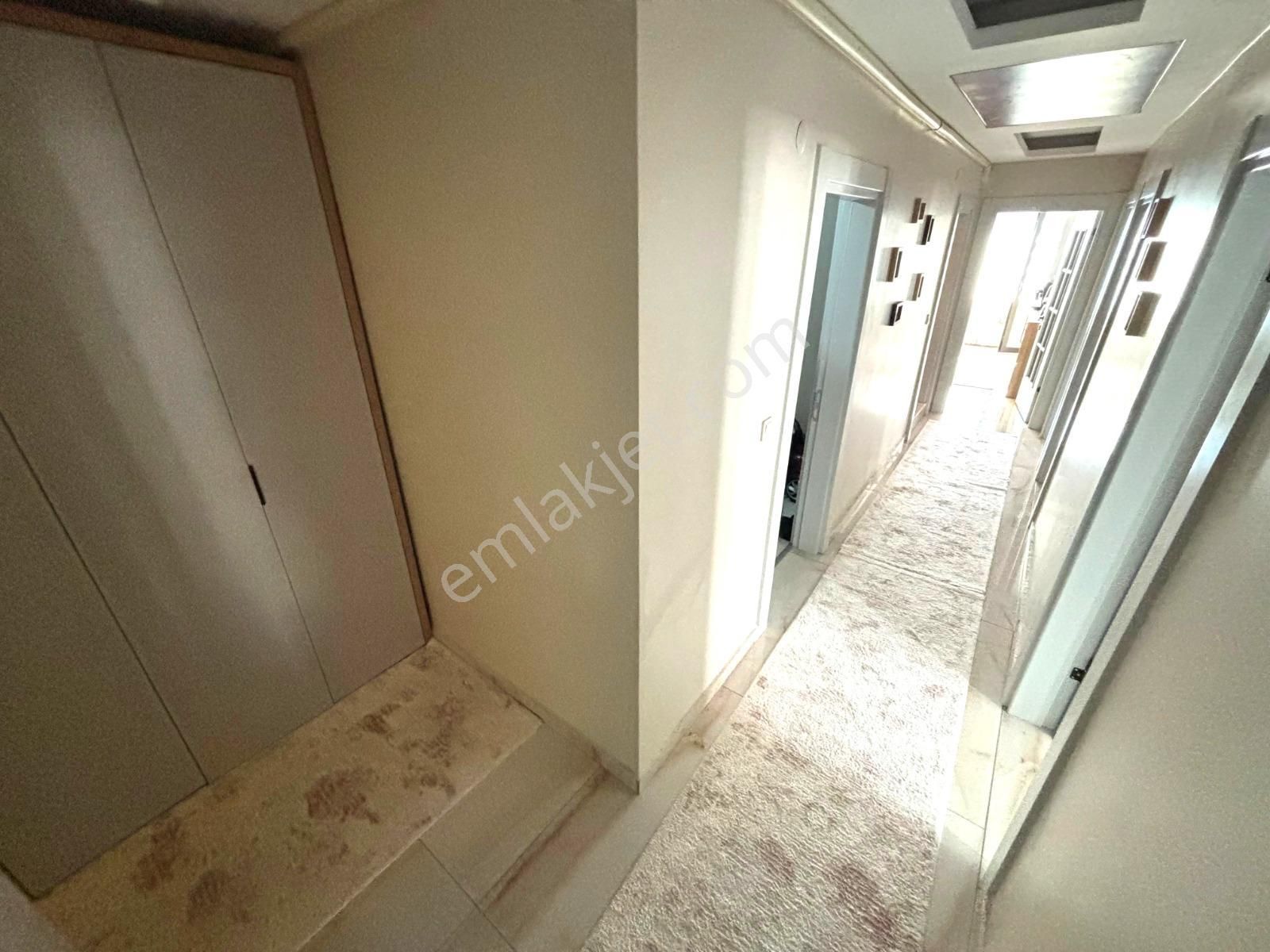 Akçay'da Doktorlar Sitesi Mevkinde 3+1 Ayrı Mutfak Asansörlü Satılık Daire - Görsel 10