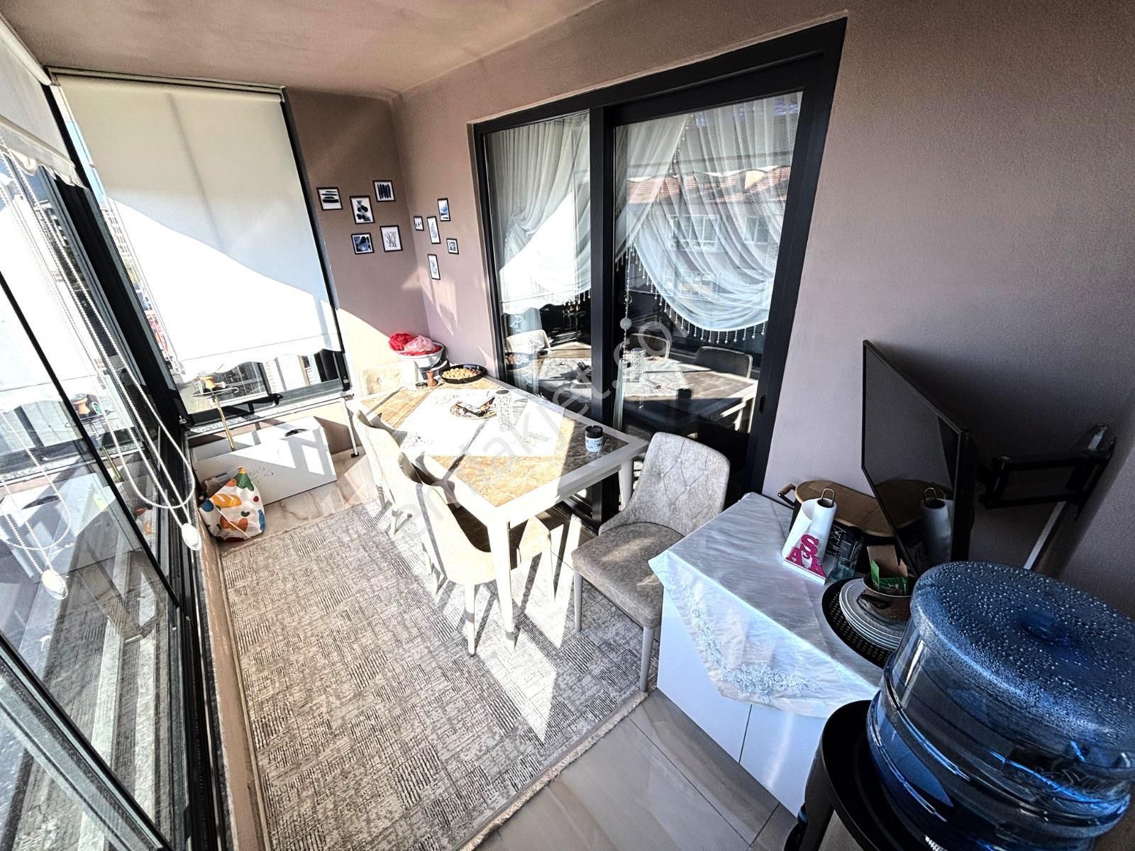 Akçay'da Doktorlar Sitesi Mevkinde 3+1 Ayrı Mutfak Asansörlü Satılık Daire - Görsel 29