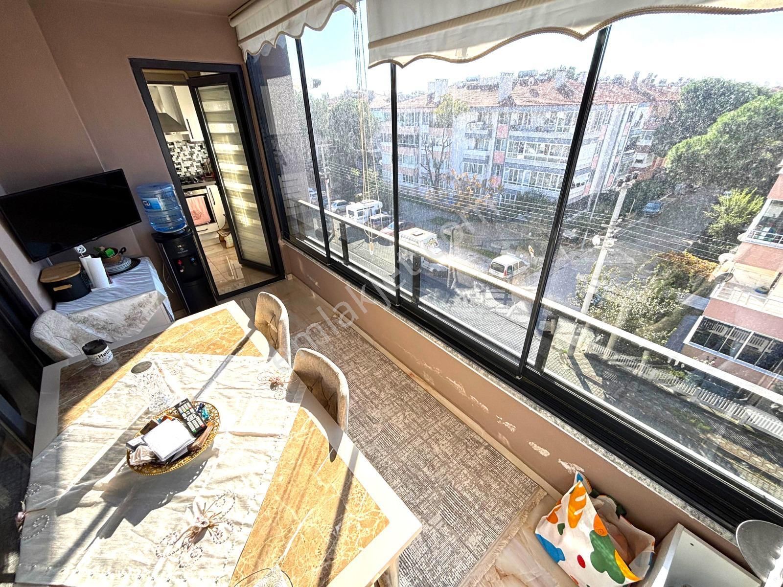 Akçay'da Doktorlar Sitesi Mevkinde 3+1 Ayrı Mutfak Asansörlü Satılık Daire - Görsel 33