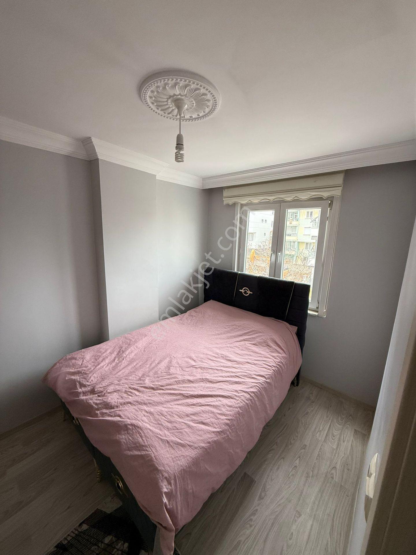 Tabduk Emre Mahallesinde Satılk 2+1 Eşyalı Daire 4 Katlı Binanın 2.kat - Görsel 9