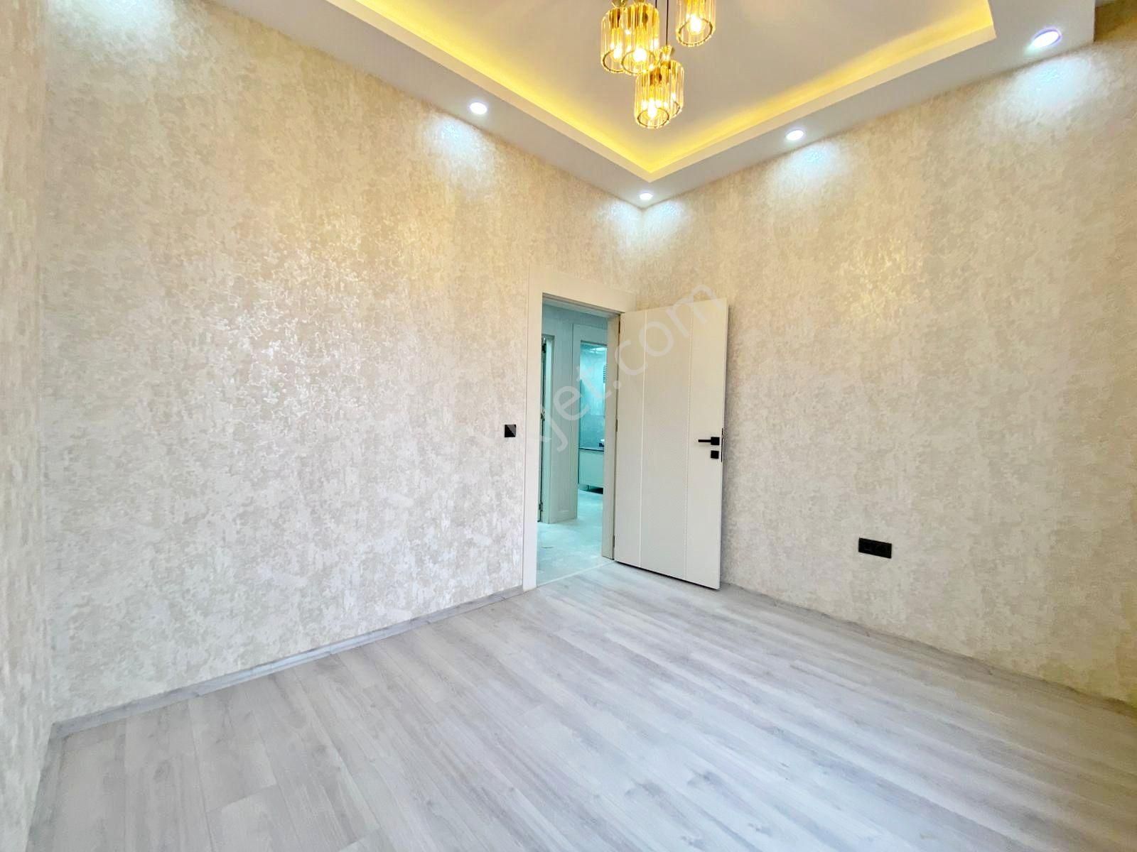 Göktürk'te Giyinme Odalı Ebeveyn Banyolu Masrafsız Lüx 2.5+1 - Görsel 10