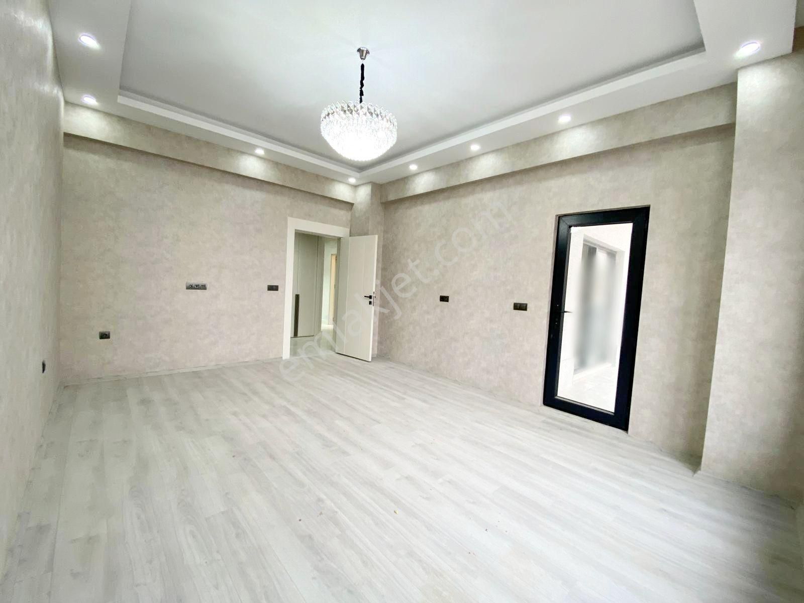 Göktürk'te Giyinme Odalı Ebeveyn Banyolu Masrafsız Lüx 2.5+1 - Görsel 7