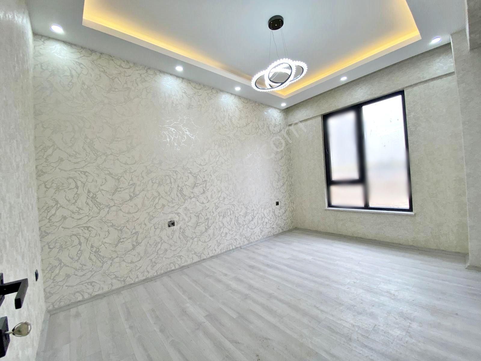 Göktürk'te Giyinme Odalı Ebeveyn Banyolu Masrafsız Lüx 2.5+1 - Görsel 11