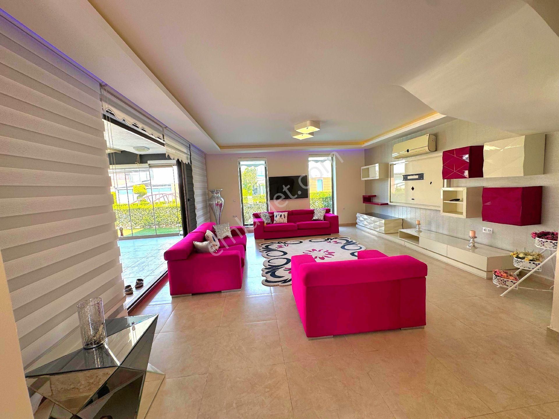 Ata Emlak'tan Plaja Ve Avm'lere Yakın Havuzlu Sitede Tek Müstakil Bahçeli Villa - Görsel 30