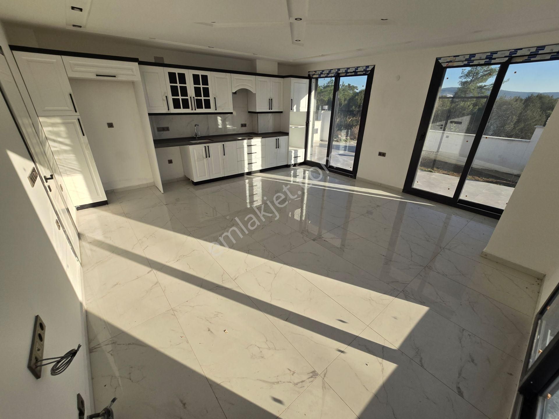 Didimde Plaja 1.km Mesafede Satılık Müstakil Villa - Görsel 9