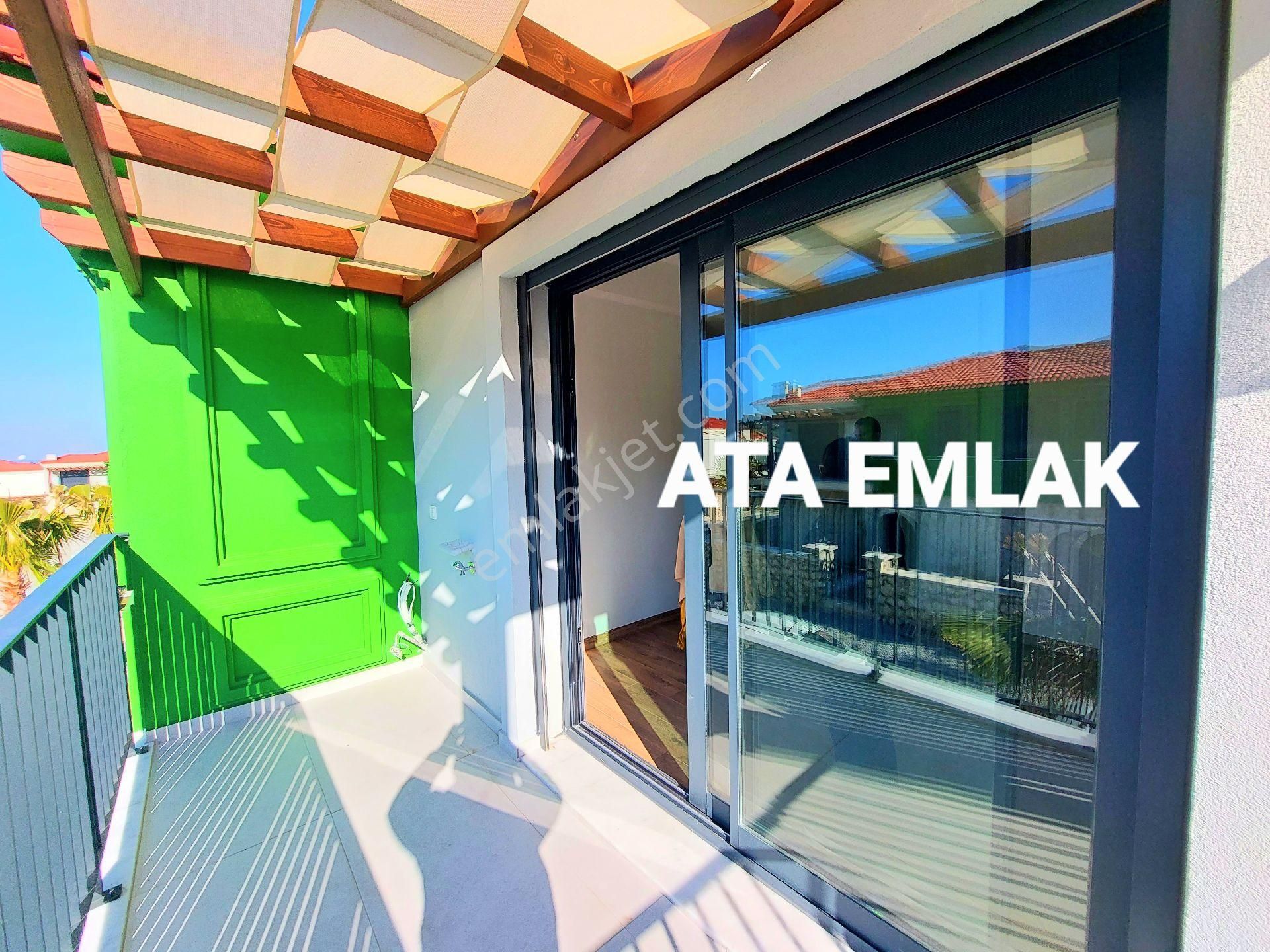 Ata Emlak'tan Havuzlu Otoparklı Bahçeli 3+1 Sıfır Villa - Görsel 11