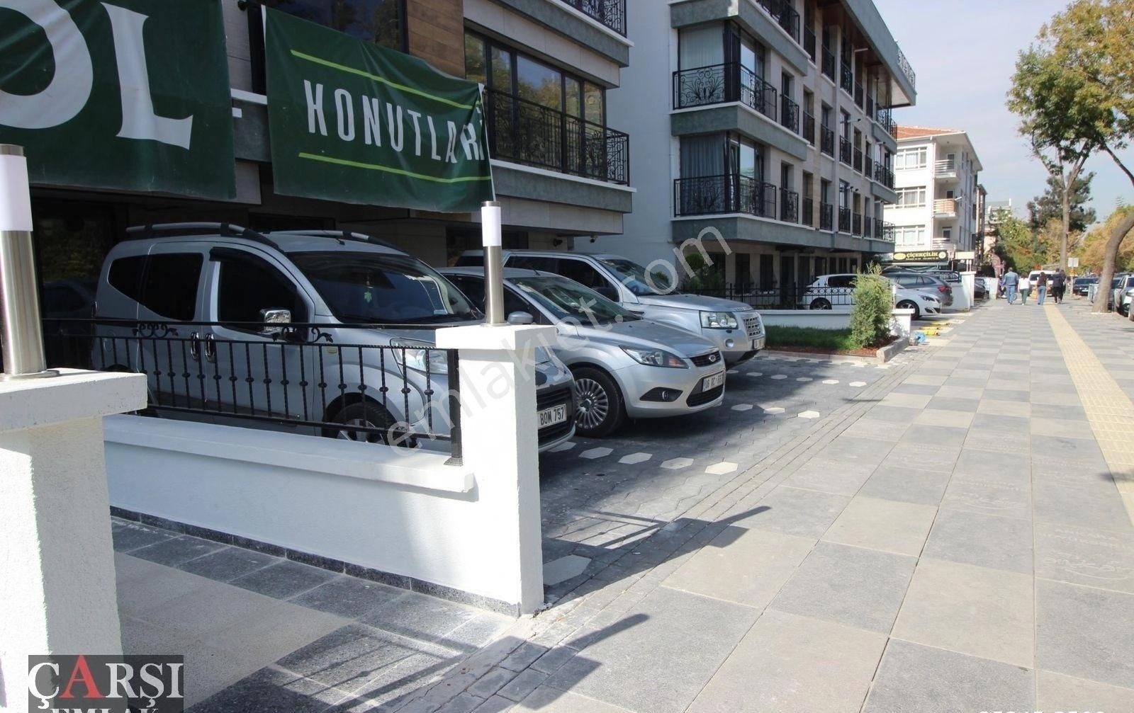 Çarşı"dan Sıfır Bina Ultra Lüx Tasarım Anıtkabir Manzaralı 4+1 Satılık Teras Dublex - Görsel 7