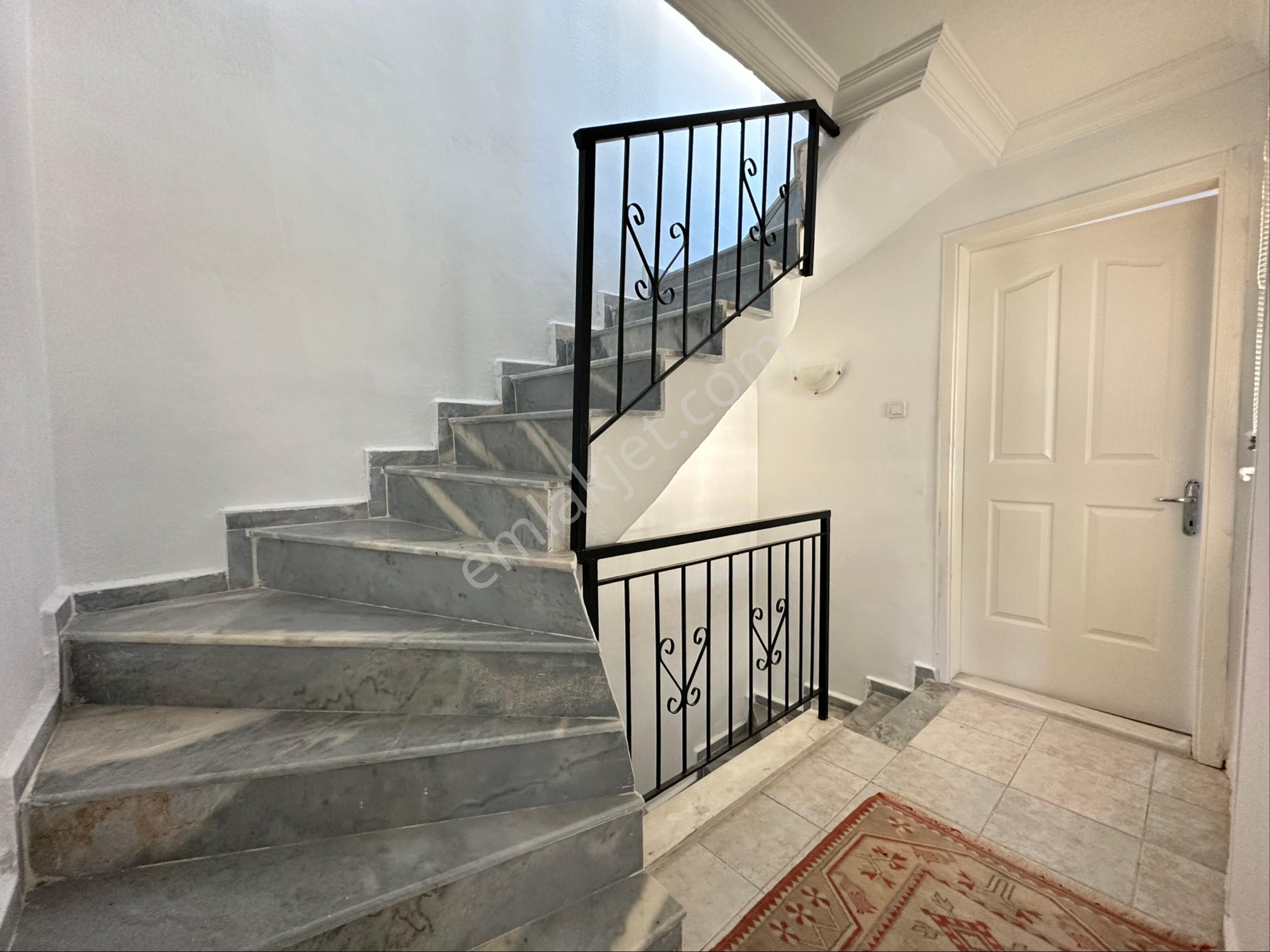 Kuşadası Yavansu Mh’de 4+1 Denize 500 M Mesafede Özel Havuzlu Satılık Villa - Görsel 23