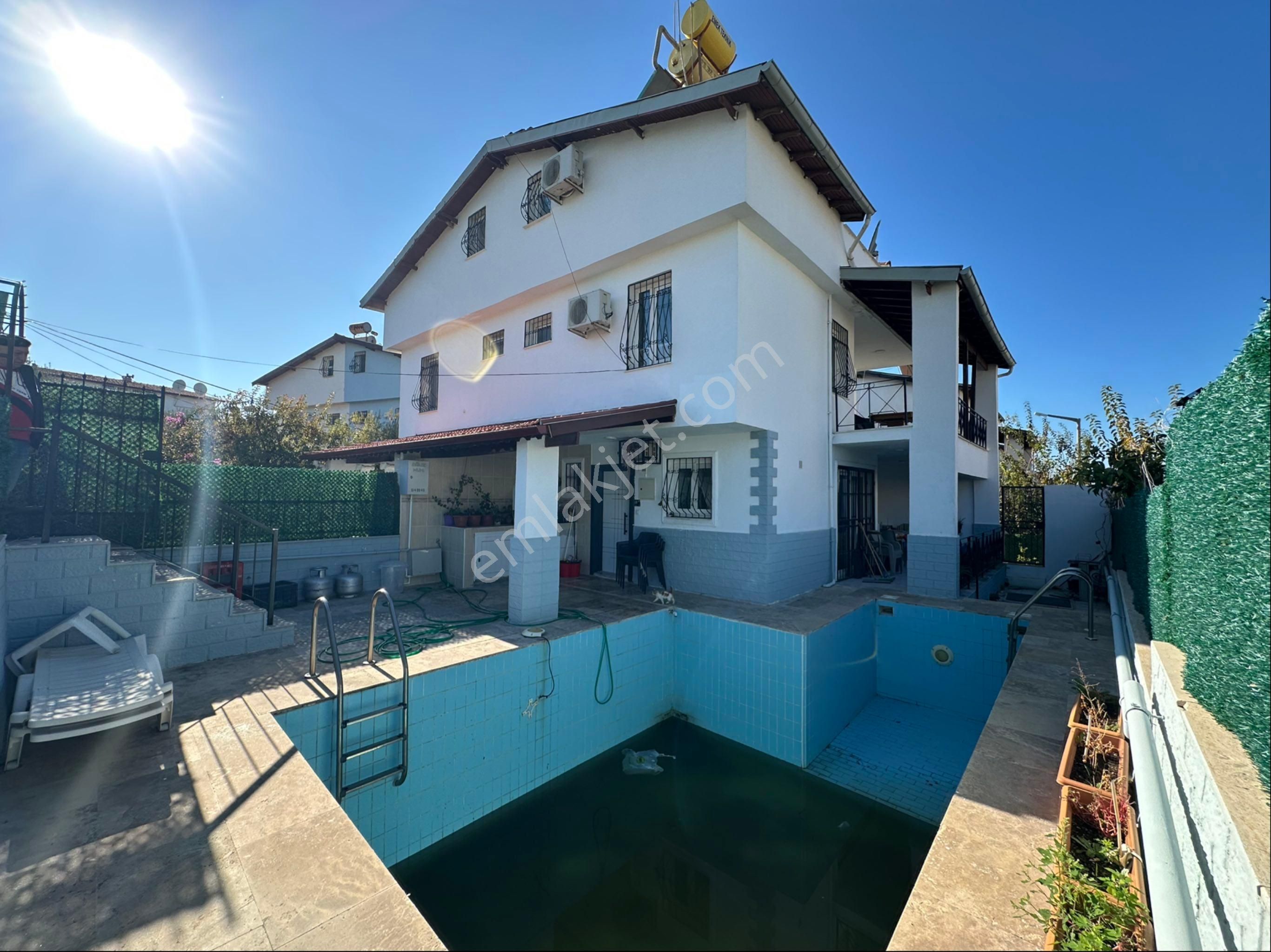 Kuşadası Yavansu Mh’de 4+1 Denize 500 M Mesafede Özel Havuzlu Satılık Villa - Görsel 6