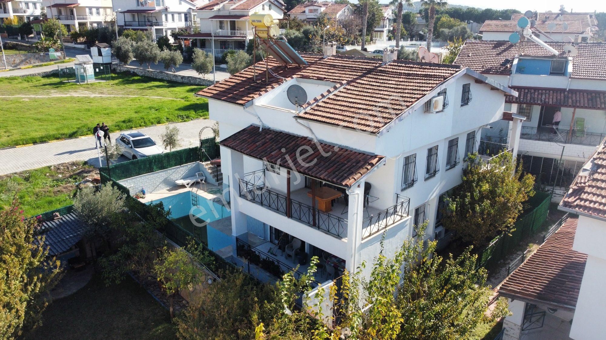 Kuşadası Yavansu Mh’de 4+1 Denize 500 M Mesafede Özel Havuzlu Satılık Villa - Görsel 2