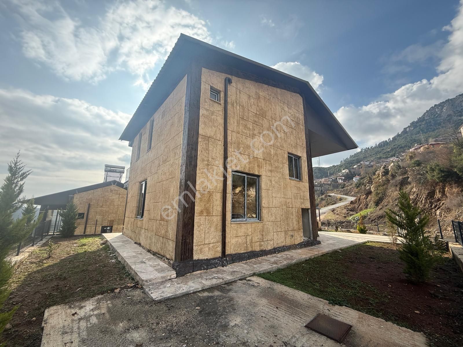 Remax Toros'tan Fındıkpınarı'nda Özel Mimari Taş Yapım 4+1 Villa - Görsel 22