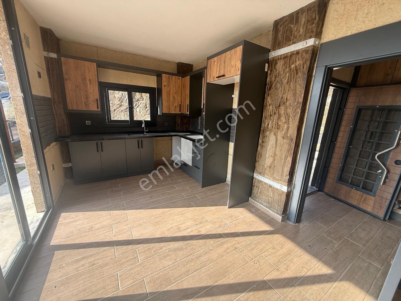 Remax Toros'tan Fındıkpınarı'nda Özel Mimari Taş Yapım 4+1 Villa - Görsel 5