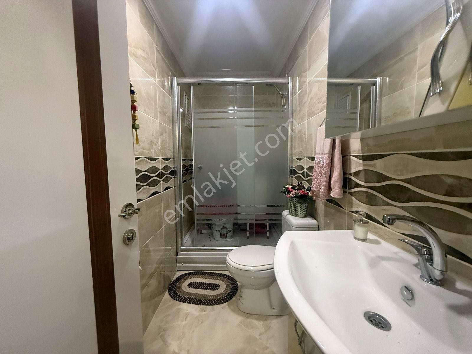 Vadikent Yanı & Yozgat Bulvarı Paraleli Caddede 2-banyolu 3+1 - Görsel 17