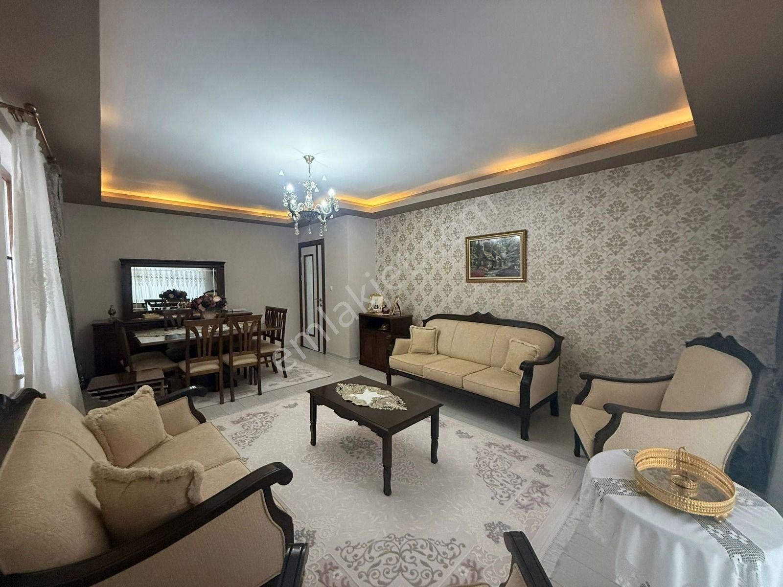 Vadikent Yanı & Yozgat Bulvarı Paraleli Caddede 2-banyolu 3+1 - Görsel 8