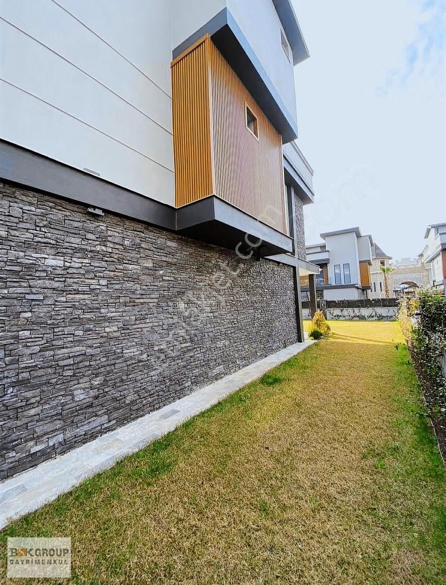 Bsk Group'dan Ultra Lüx Müstakil Villa Denize 200m Mesafede..! - Görsel 24