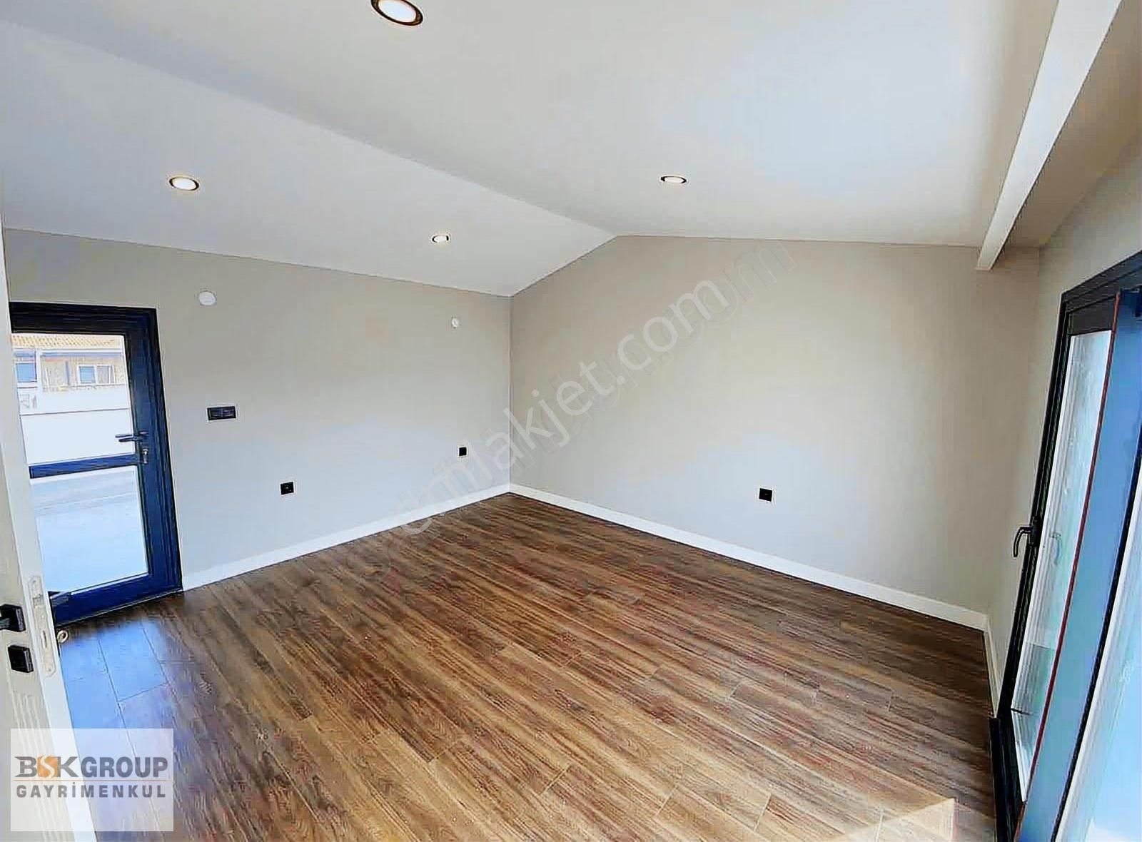 Bsk Group'dan Ultra Lüx Müstakil Villa Denize 200m Mesafede..! - Görsel 14