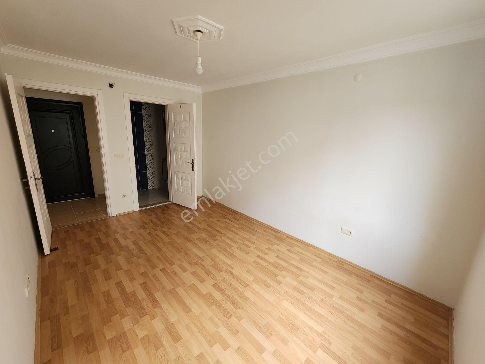 Ayvalık Sarımsaklı Da Kapalı Otoparklı Satılık Geniş 2+1 Daire - Görsel 10
