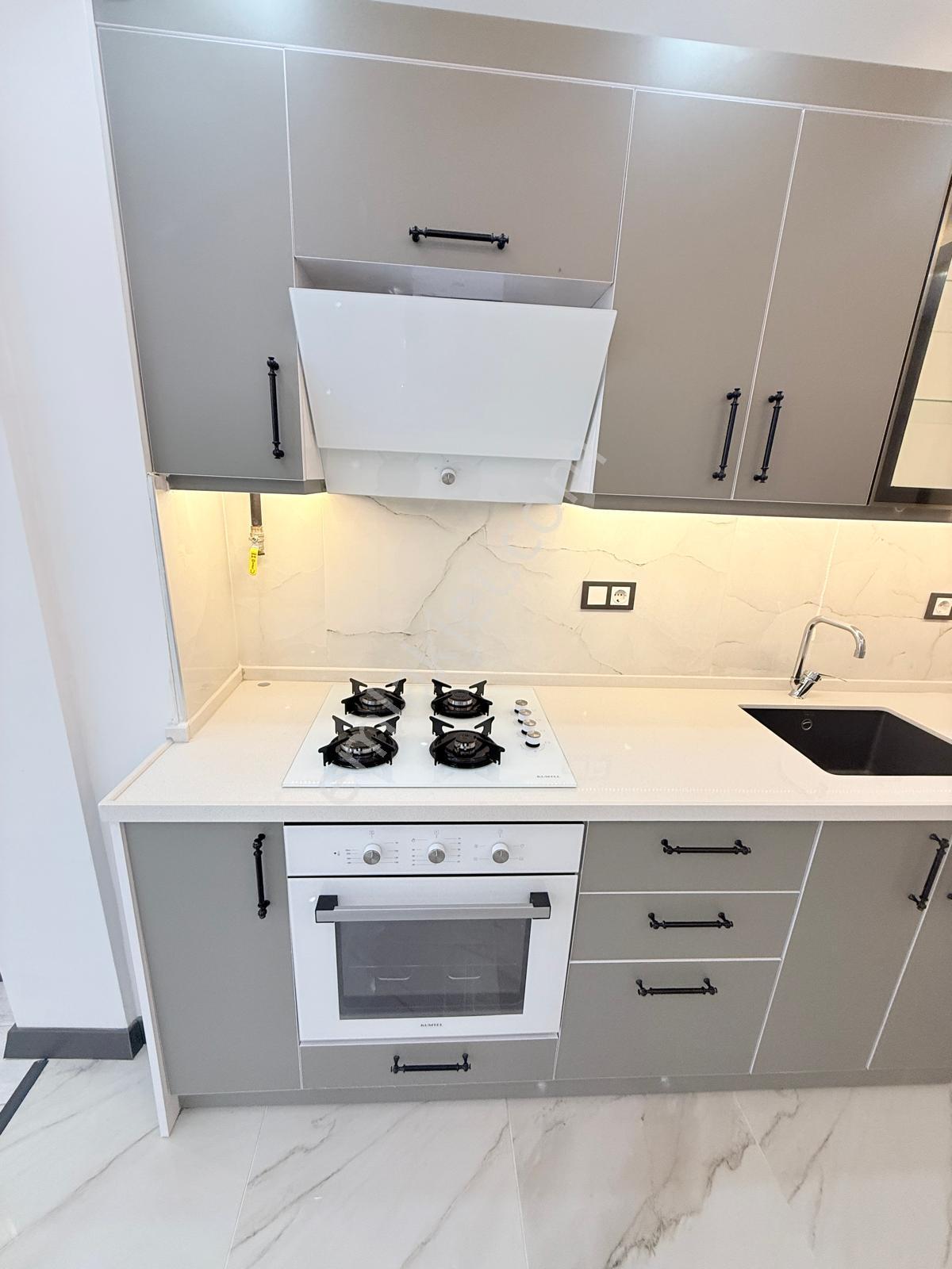 🏡peker Mahallesi 🏡 ✅3+1 135 M2 5 Katlınım 1 Katı Arakat ❇️kombi Petekli Full Tadilatlı - Görsel 5