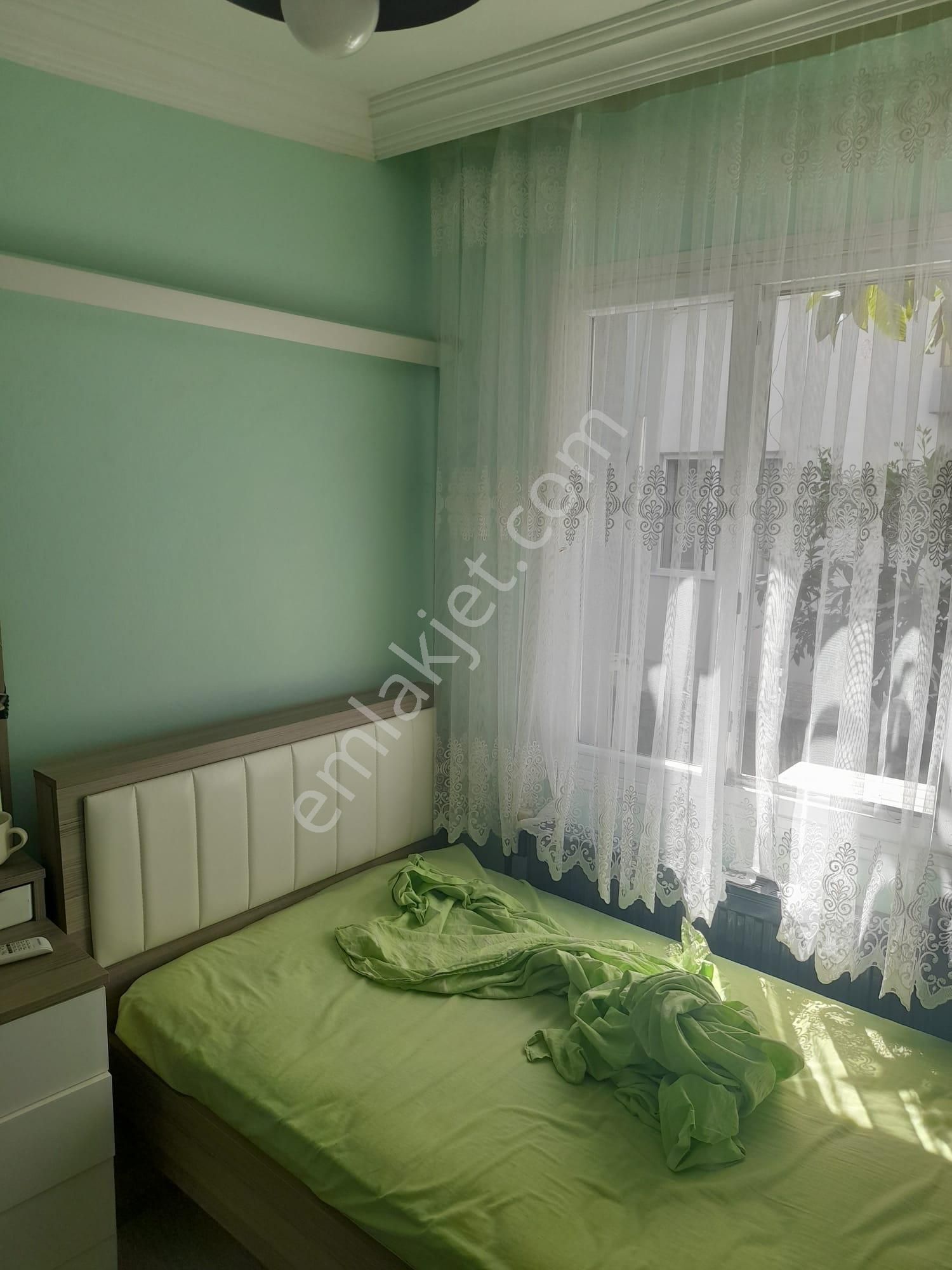 Üçyol Atilla Mahalesinde 3+1 Metroya Yürüme Mesafesin De Satılık Daire - Görsel 2