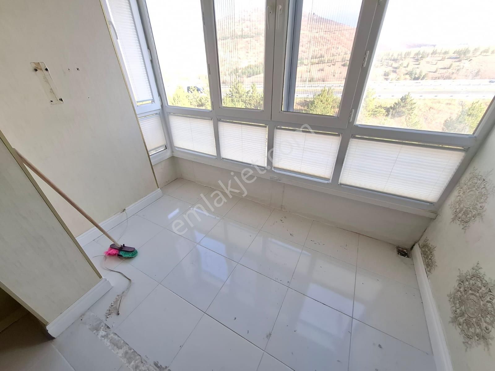 Altındağ - Karapürçek Mahallesinde Asansörlü, Geniş 3+1 Satılık Daire !!!