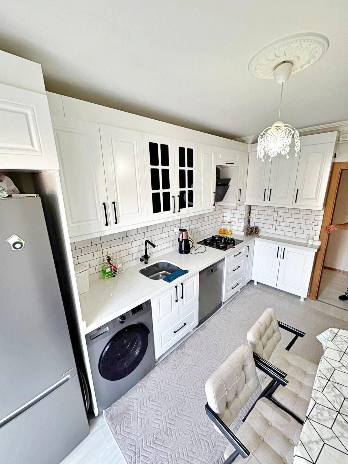 Bayram Gayrimenkulden Tandoğan Mah 3+1 Ara Katta 8 Yıllık Full Yapılı Satılık Daire - Görsel 6