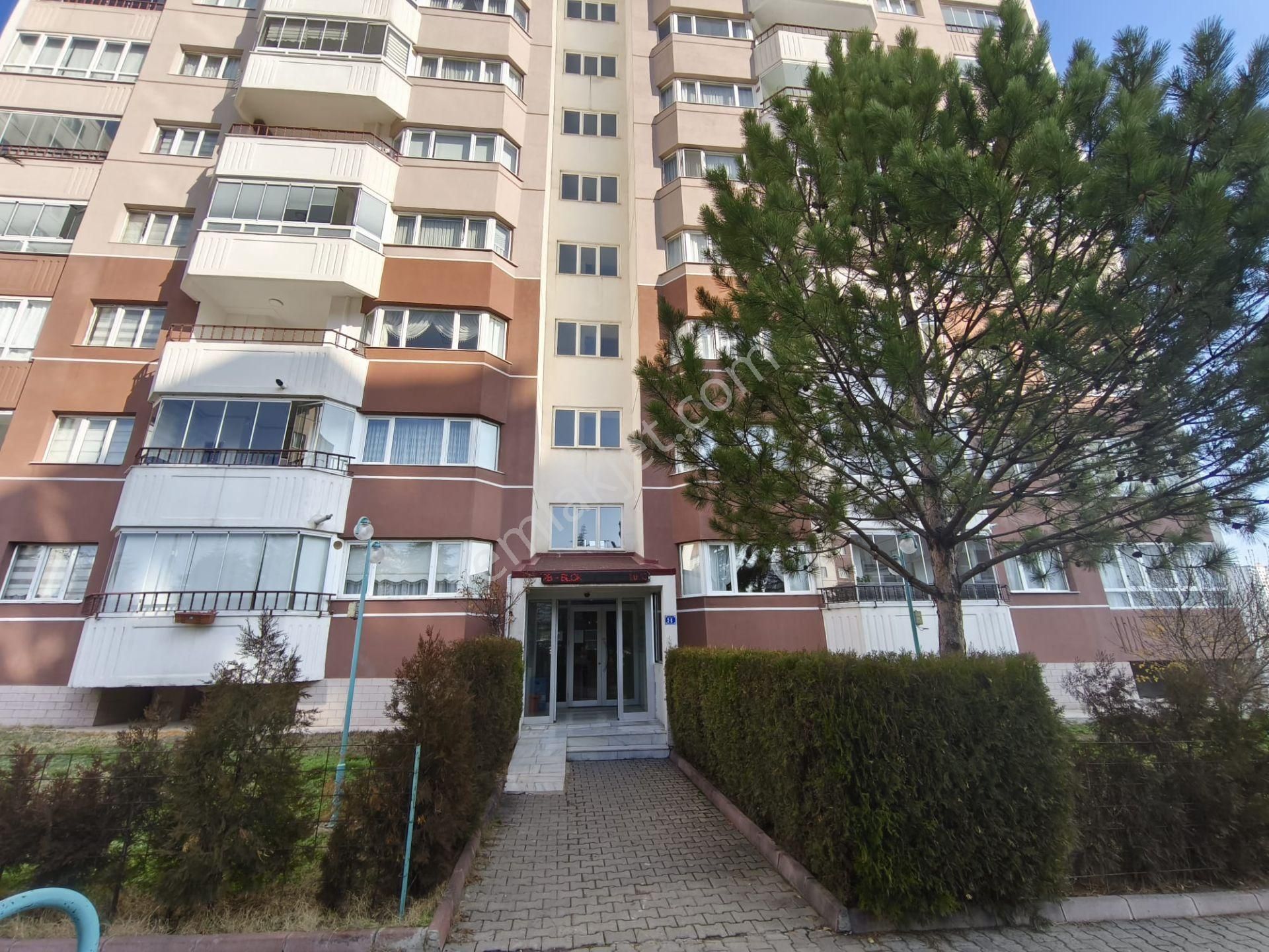 Eryaman Ata Mh De 3+1 Bağımsız Ara Kata Asansörlü Site İçerisinde Kiralık Daire - Görsel 24