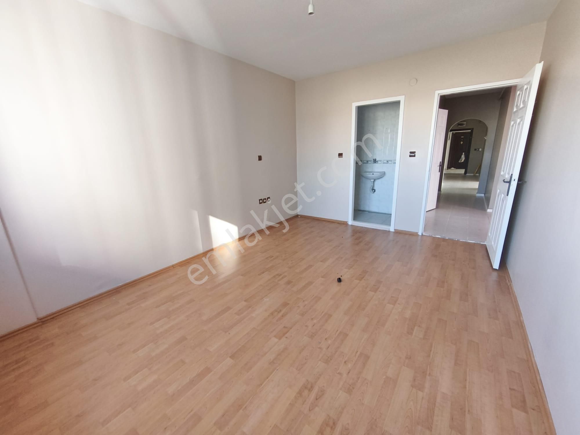 Eryaman Ata Mh De 3+1 Bağımsız Ara Kata Asansörlü Site İçerisinde Kiralık Daire - Görsel 11