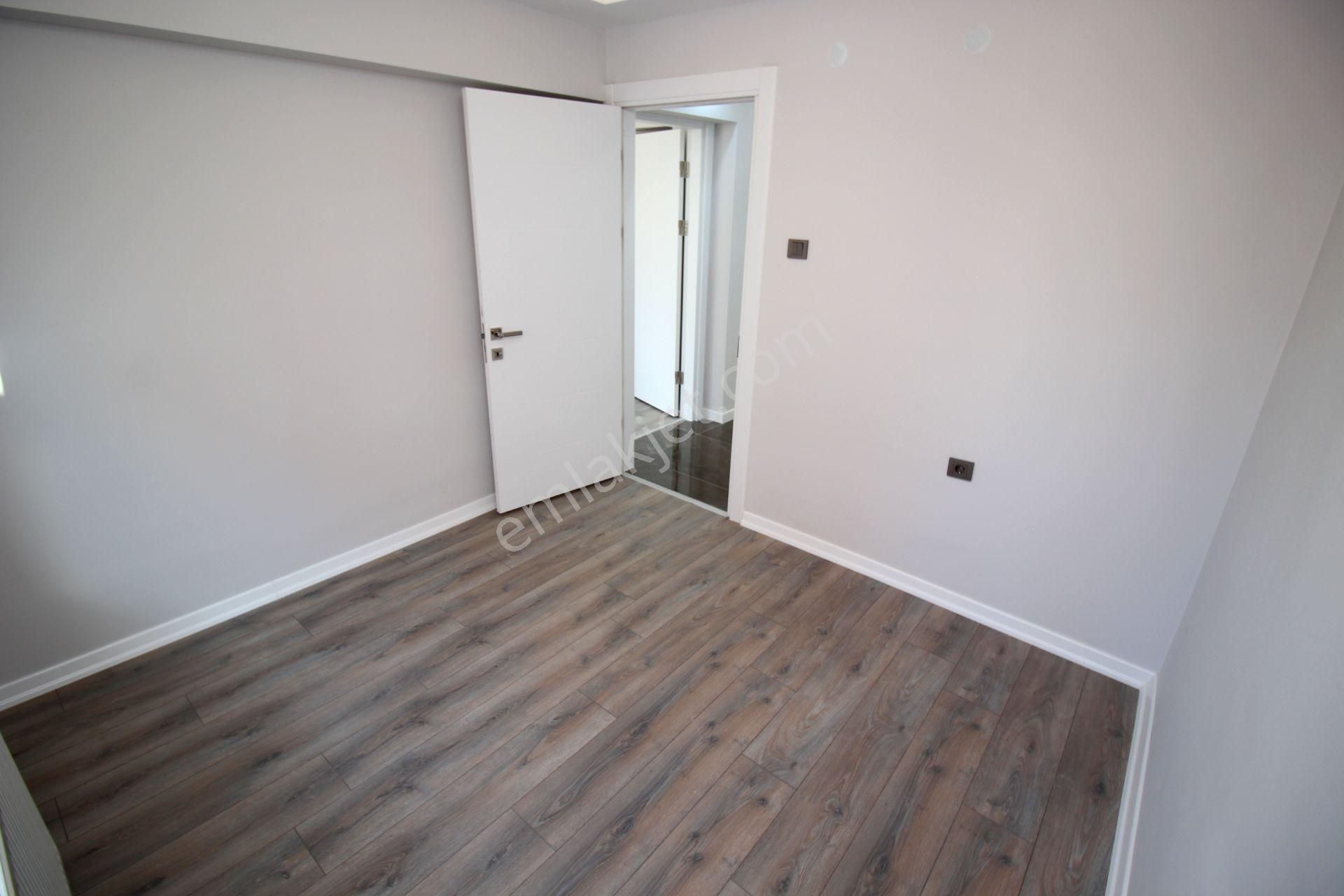 Emre Emlaktan Süvari'de Arakat Oturuma Hazır Full Yapılı 3+1 **boş** Satılık Daire - Görsel 20