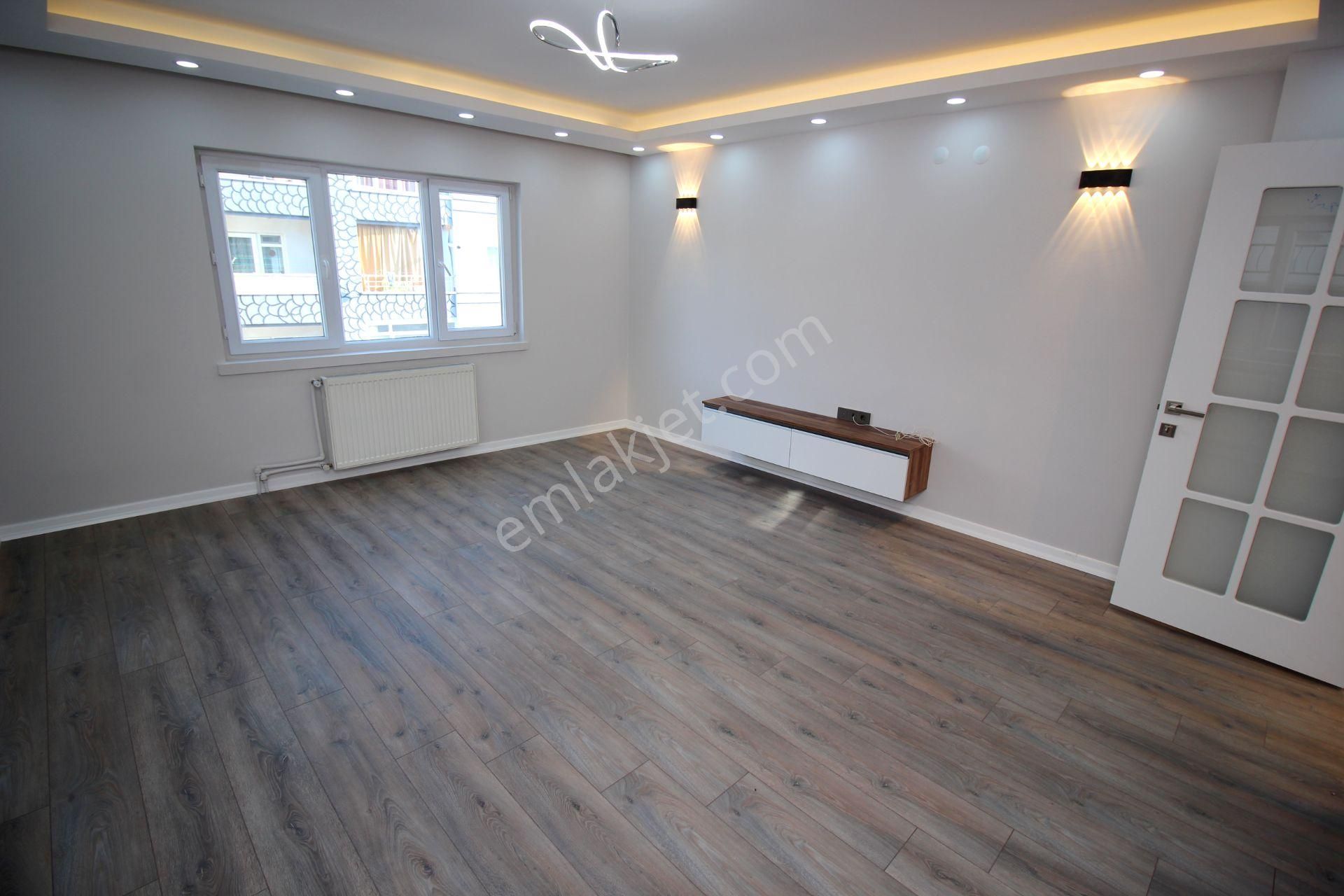 Emre Emlaktan Süvari'de Arakat Oturuma Hazır Full Yapılı 3+1 **boş** Satılık Daire - Görsel 8