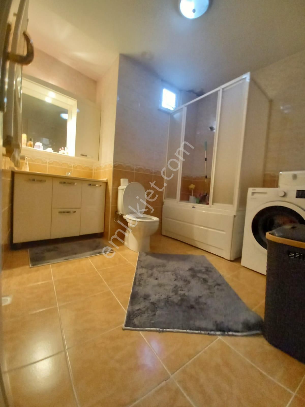 Bahçelievler Soğanlı Ticaret Lisesi Yakını 16 Yıllık 3+1 125 M2 Ebeveyn Banyolu 1.kat Satılık Daire - Görsel 20